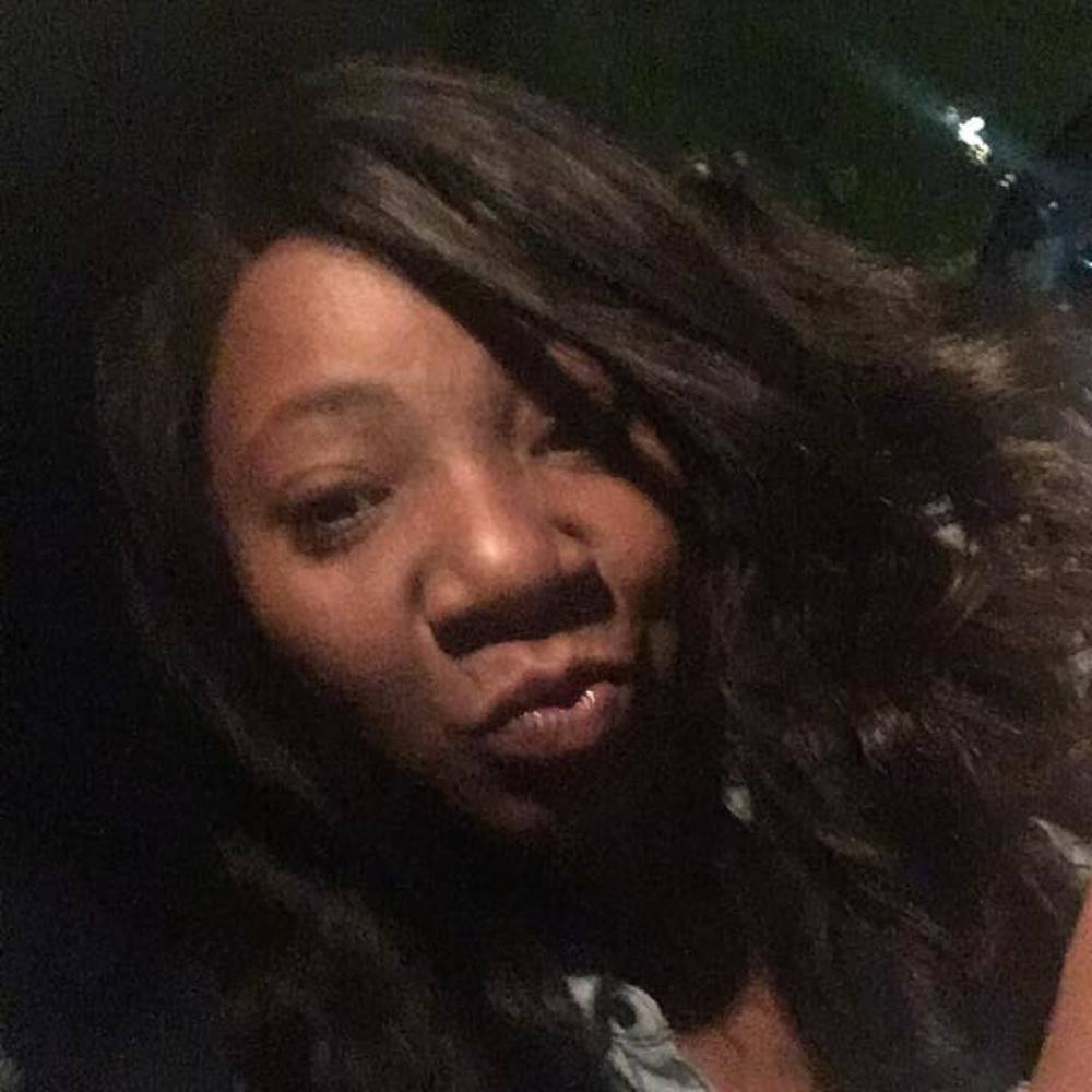 Meet your Posher, Dre shequa